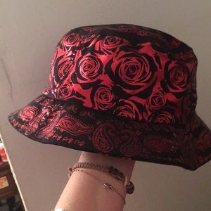Rose Pattern Carbon Elements Hat